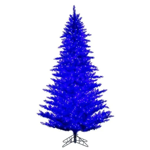 Vickerman Artificial Prelit Christmas Tree (728987)